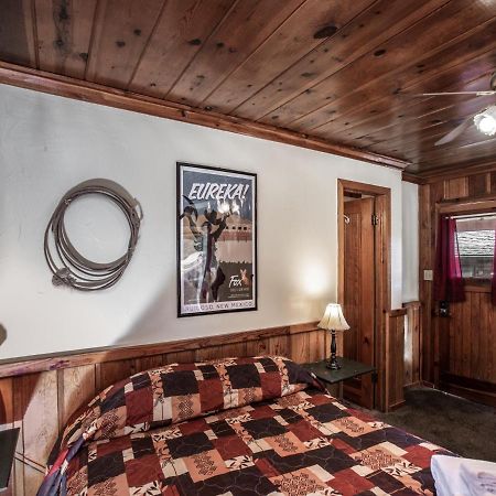 Apache Village Cabinette 11, Queen Bed, Midtown, Sleeps 2 Ruidoso Esterno foto